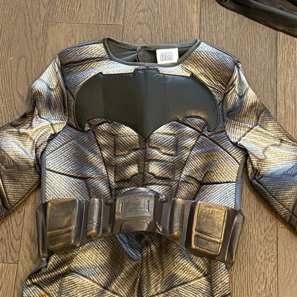 4 pcs Batman Halloween Costume child size Small - Picture 3 of 9